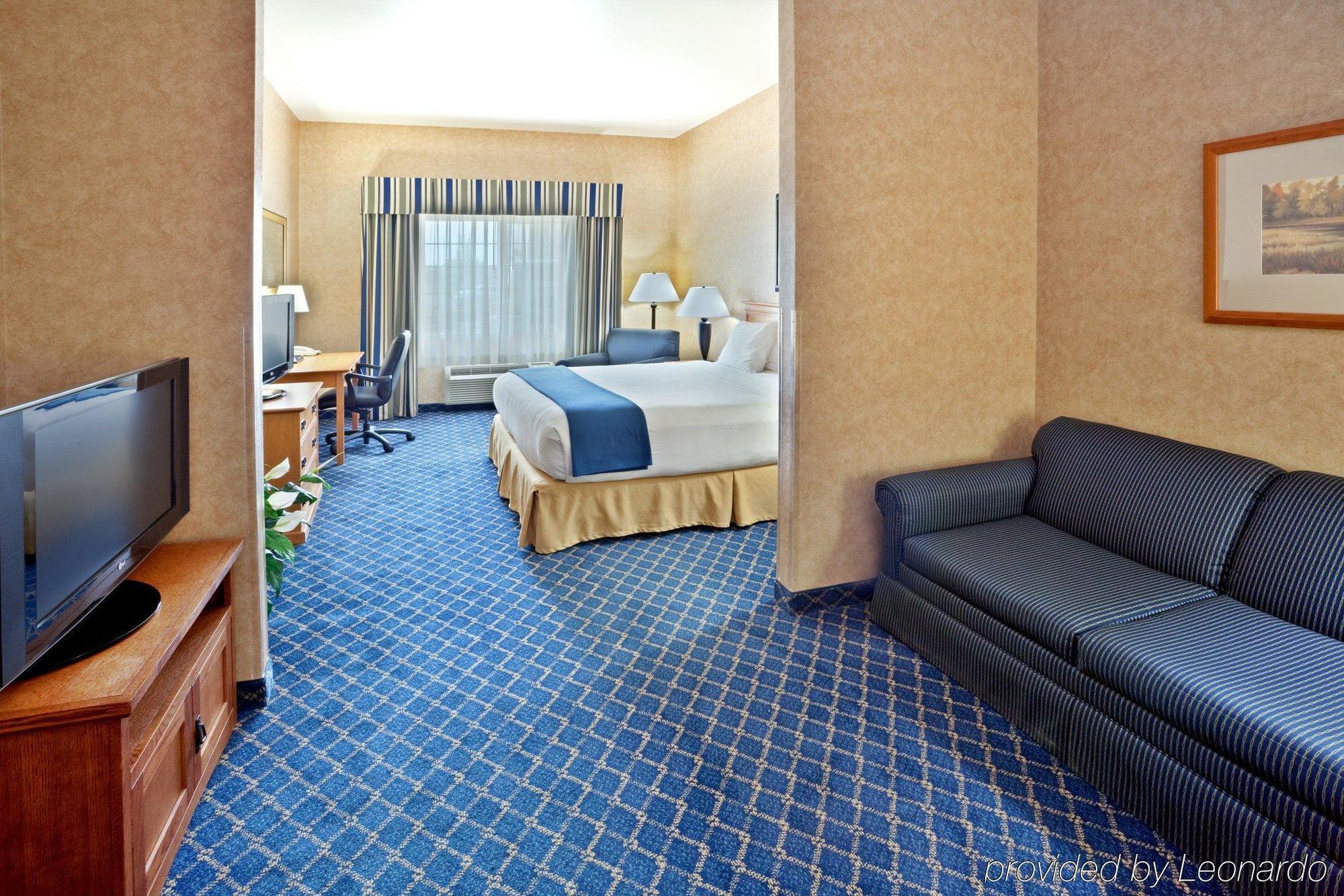 Holiday Inn Express & Suites Cheney By Ihg Quarto foto